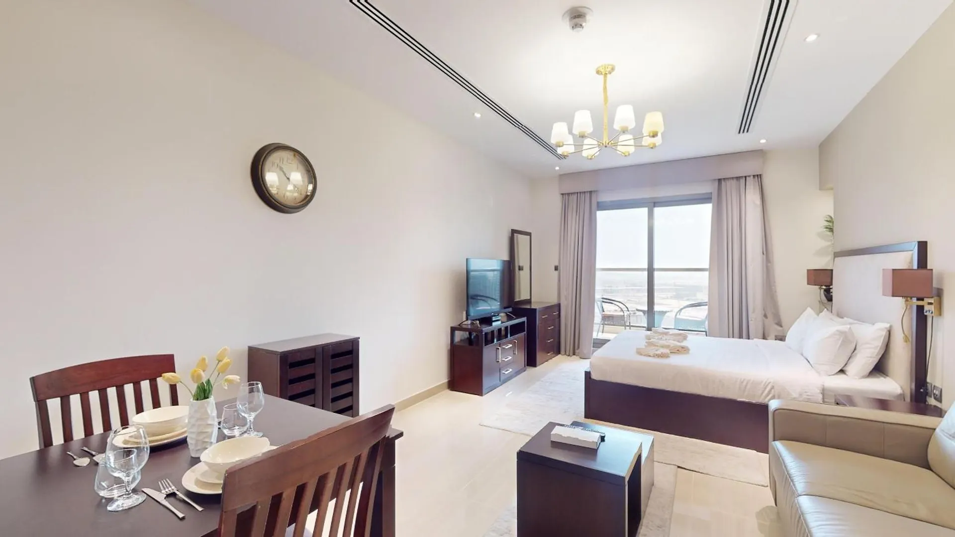 Apartment Primestay - Canal View Studio In Elite Downtown Dubai